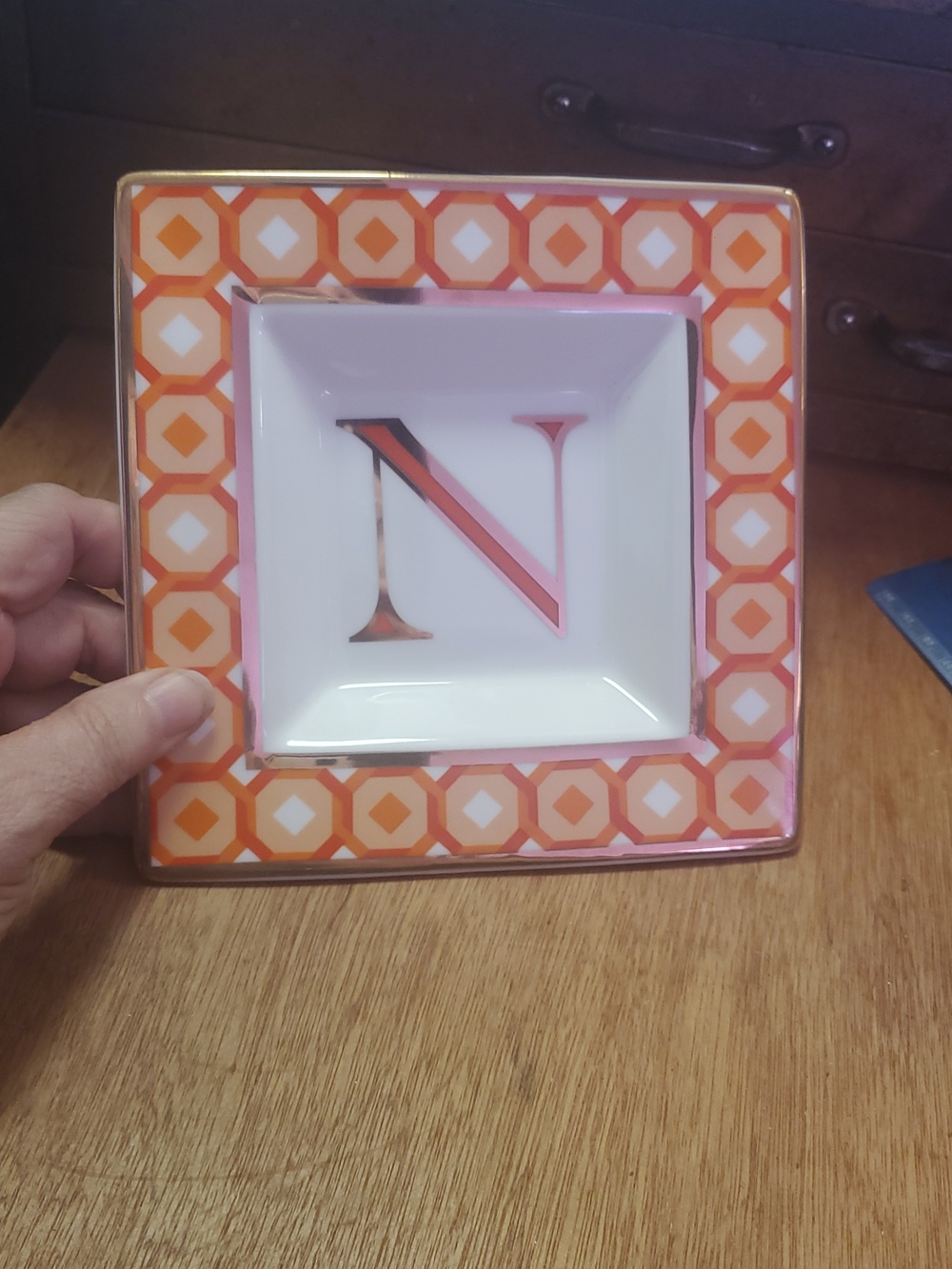 Wonder Decorative ceramic plate with N monogram. DD